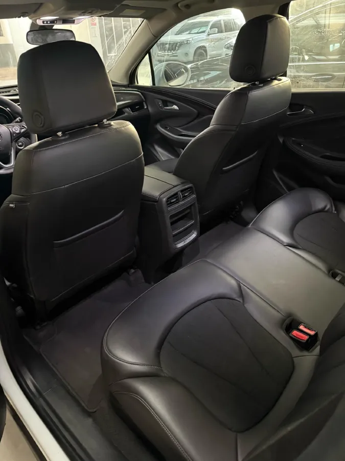 2020 Buick EnvisionPlus 1.5T 169HP L4 7DCT,autocango,china used car exporter,china ev exporter,chinese used car exporter,chinese used ev exporter