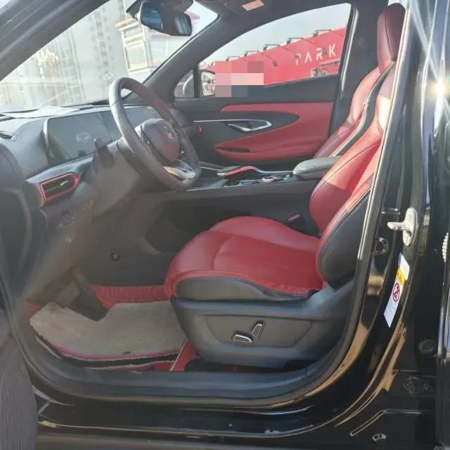 2021 ChangAn UNI-T 1.5T 180HP L4 7DCT,autocango,china used car exporter,china ev exporter,chinese used car exporter,chinese used ev exporter