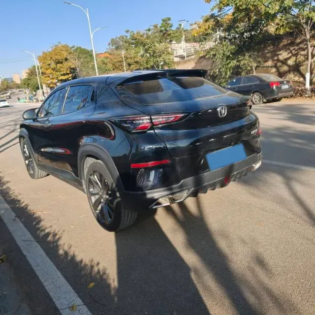 2021 ChangAn UNI-T 1.5T 180HP L4 7DCT,autocango,china used car exporter,china ev exporter,chinese used car exporter,chinese used ev exporter