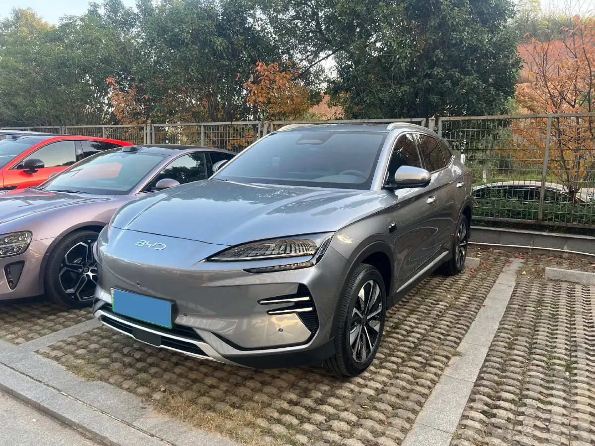 2025 BYD Song Plus BEV 71.8KWH