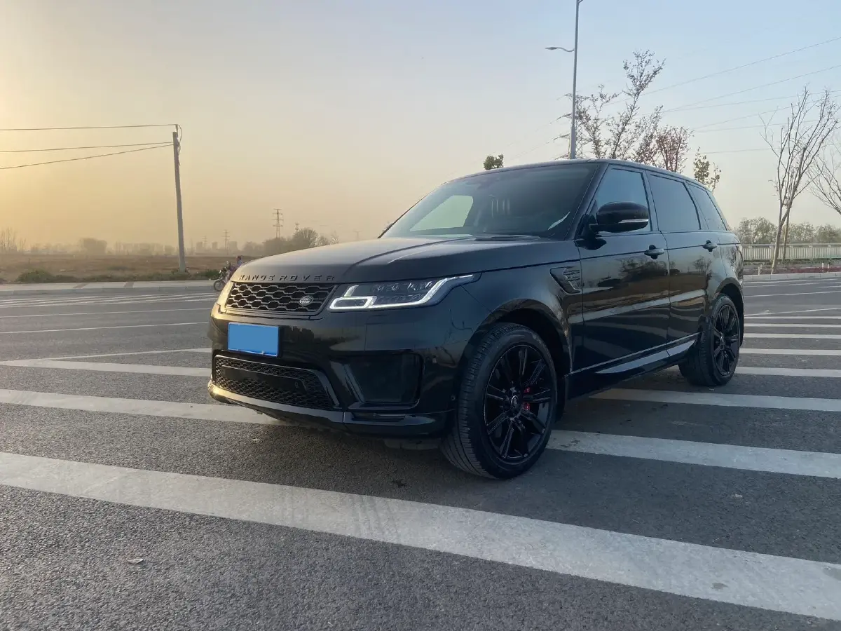 2019 Land Rover Range Rover Sport 3.0T 400HP L6 8AT