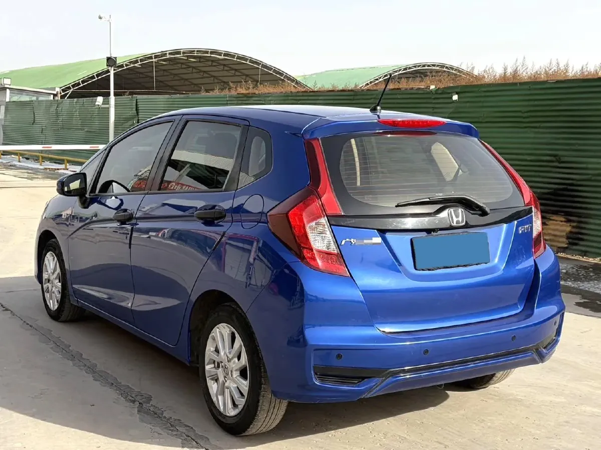 2020 Honda Fit 1.5L 131HP L4 CVT,autocango,china used car exporter,china ev exporter,chinese used car exporter,chinese used ev exporter