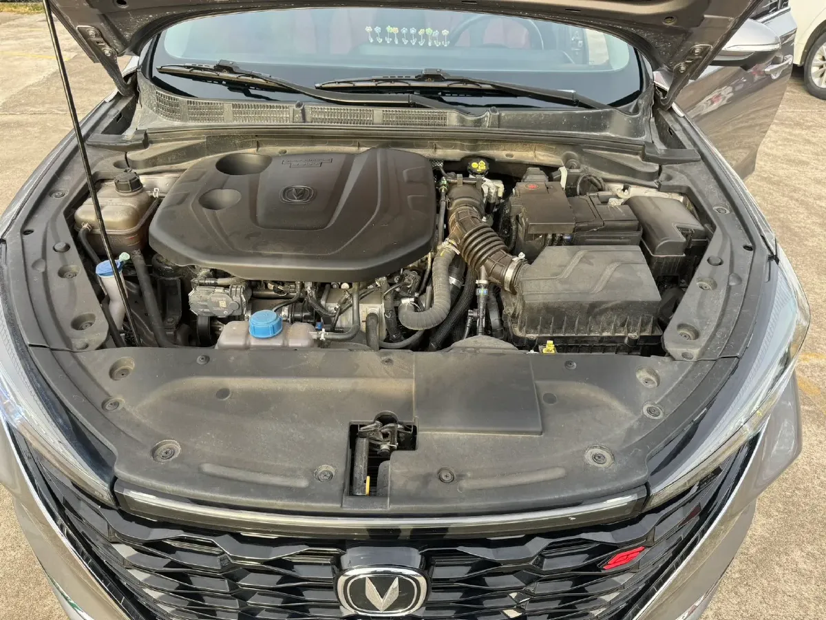 2022 ChangAn Eado 1.4T 160HP L4 7DCT,autocango,china used car exporter,china ev exporter,chinese used car exporter,chinese used ev exporter