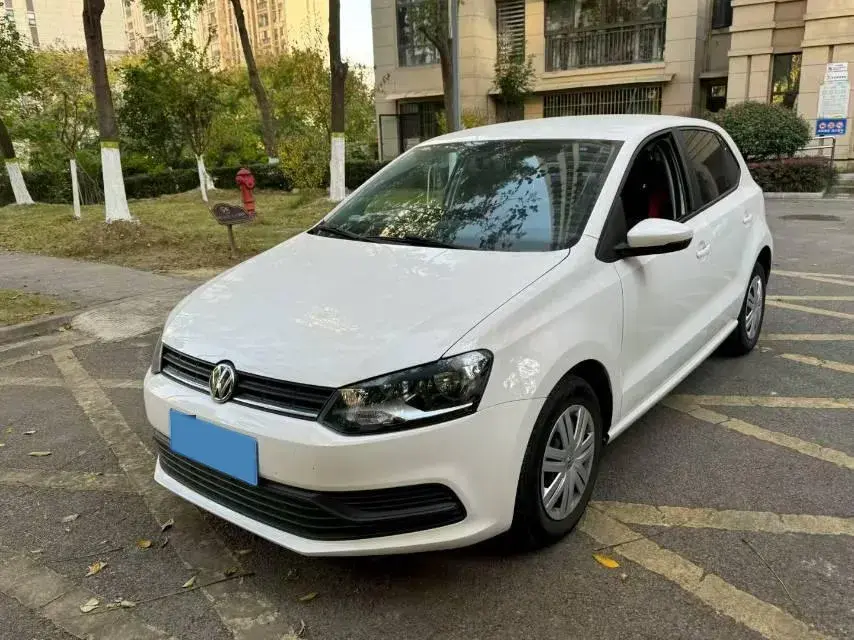 2018 Volkswagen Polo 1.5L 110HP L4 6AT