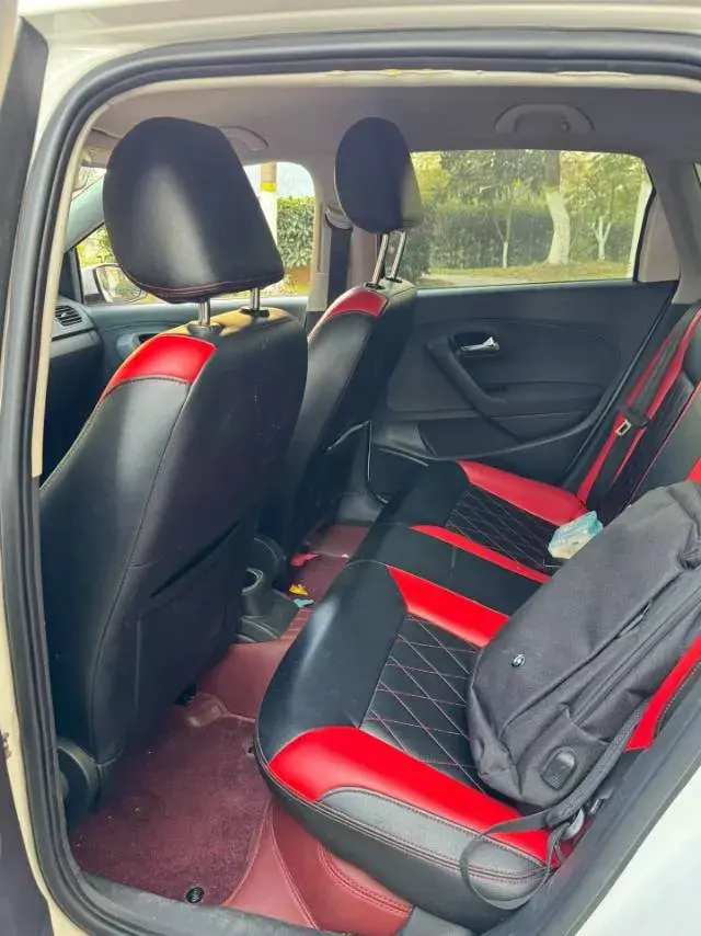 2018 VOLKSWAGEN POLO thumbnail 3