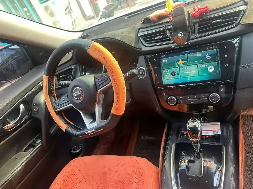 2020 NISSAN X-TRAIL thumbnail 3