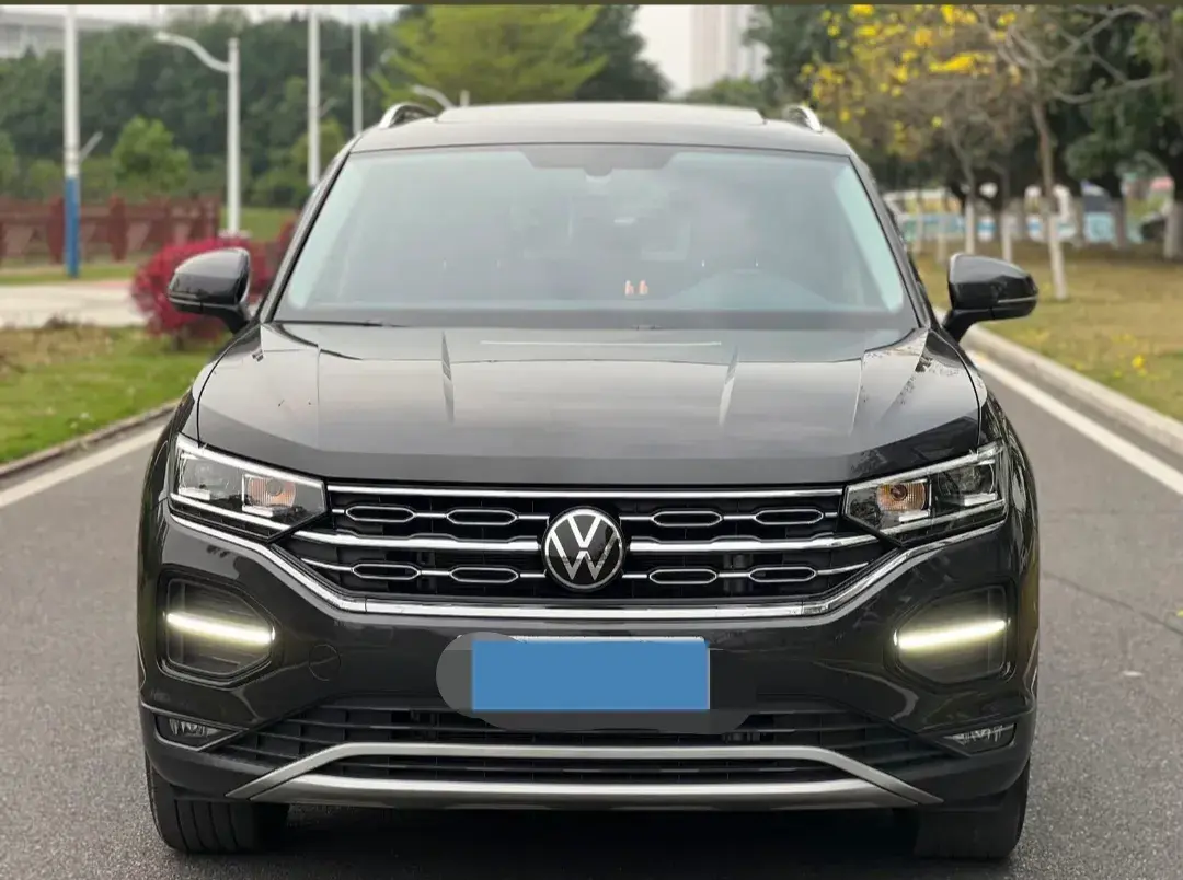 2022 VOLKSWAGEN TAYRON thumbnail 2