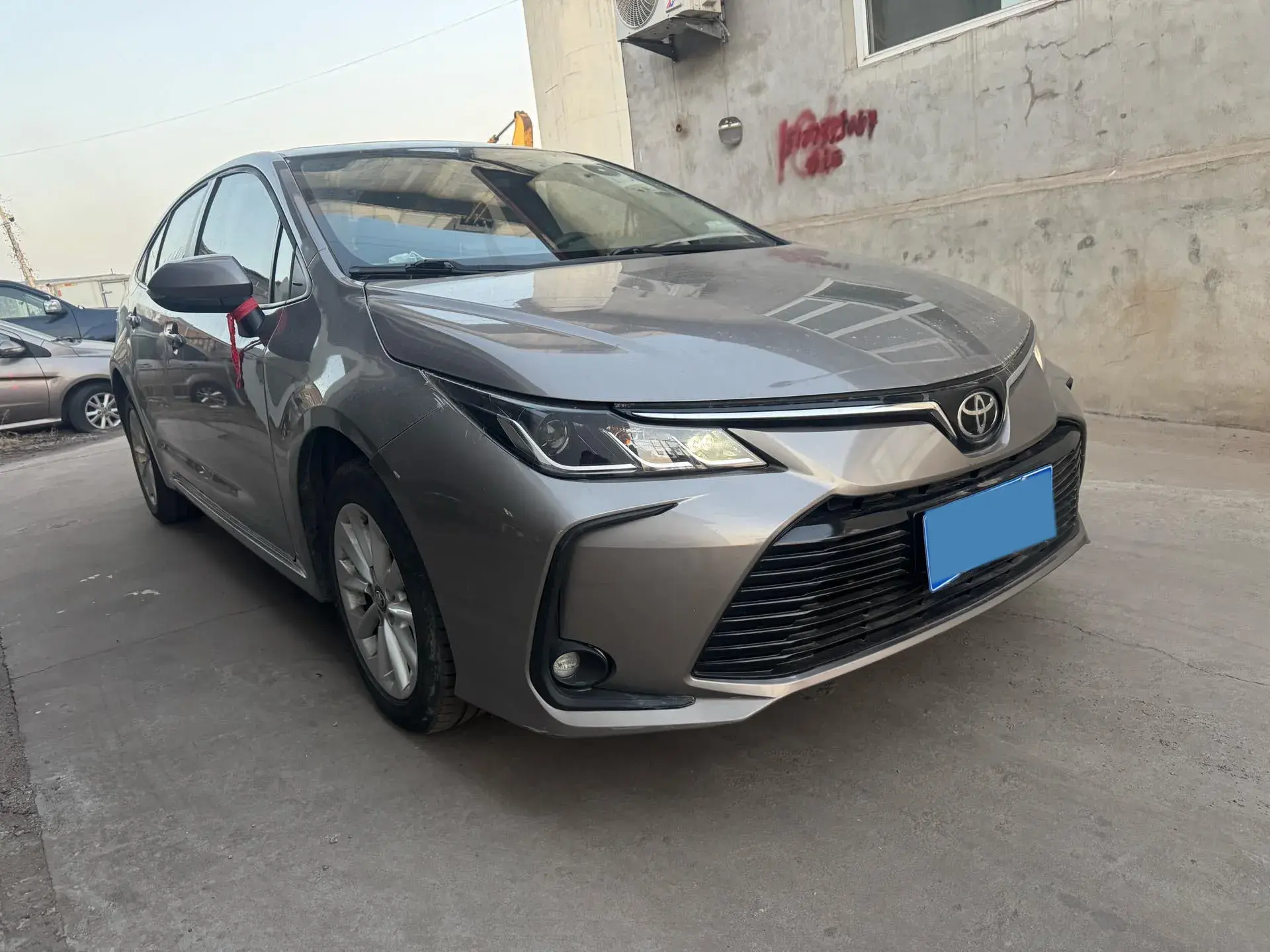 2021 TOYOTA COROLLA thumbnail 3