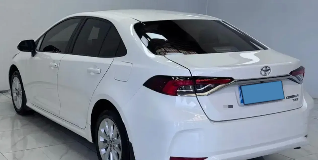 2022 Toyota Corolla 1.2T 116HP L4 CVT,autocango,china used car exporter,china ev exporter,chinese used car exporter,chinese used ev exporter