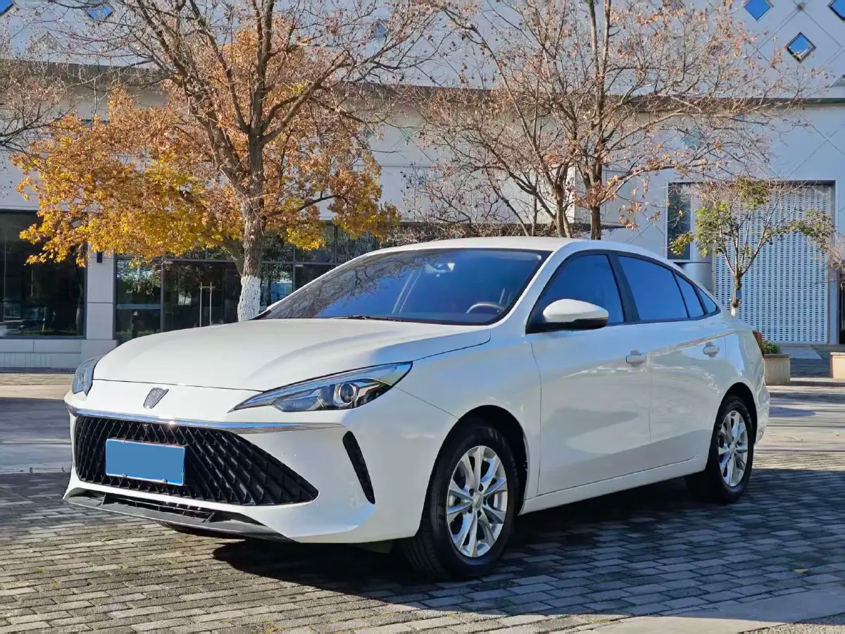 2023 Roewe i5 1.5L 129HP L4 5MT