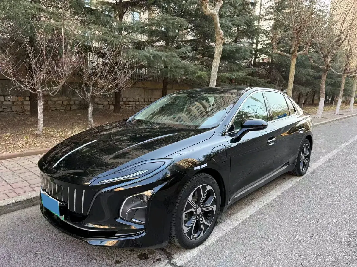 2022 HongQi E-QM5 BEV 54KWH