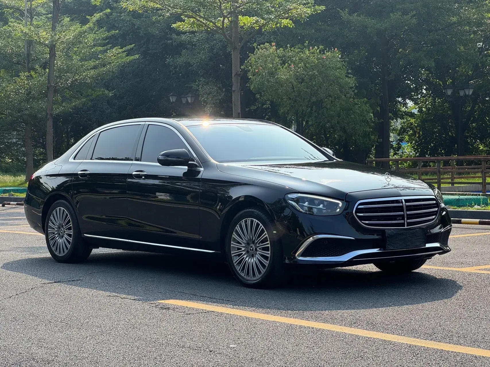 2022 MERCEDES-BENZ E thumbnail 3