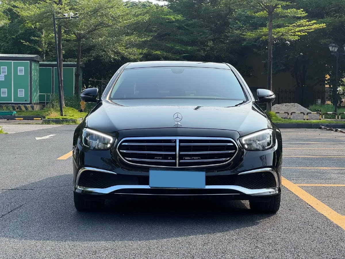 2022 Mercedes-Benz E Class 2.0T 258HP L4 9AT,autocango,china used car exporter,china ev exporter,chinese used car exporter,chinese used ev exporter