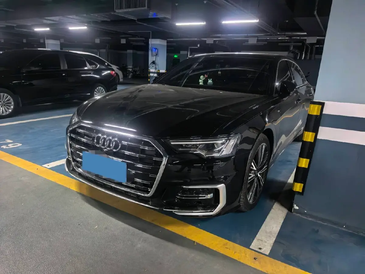 2019 Audi A6L 2.0T 190HP L4 7DCT