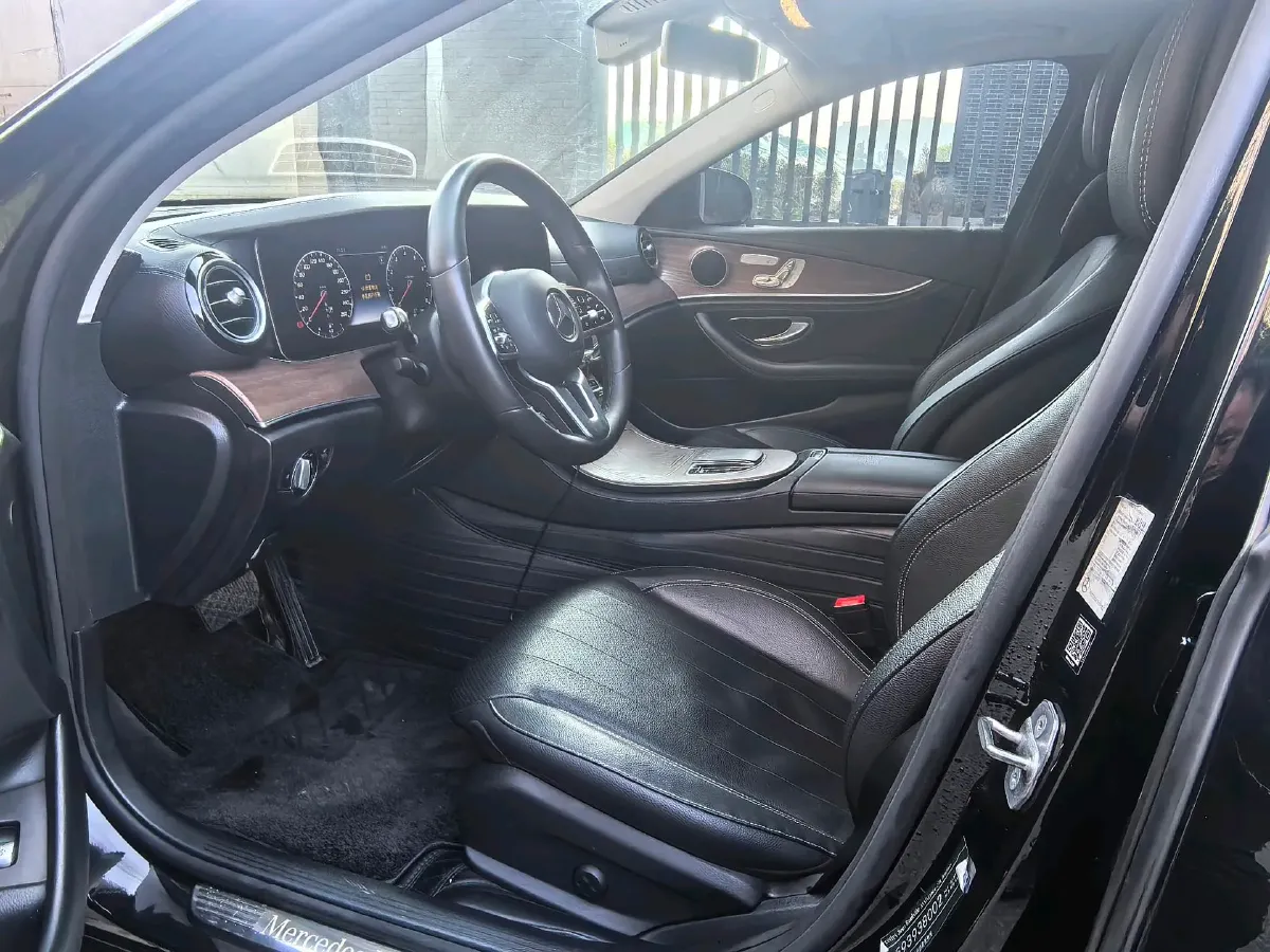 2020 Mercedes-Benz E Class 2.0T 258HP L4 9AT,autocango,china used car exporter,china ev exporter,chinese used car exporter,chinese used ev exporter