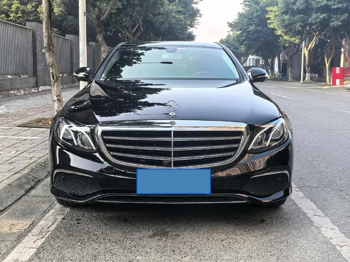 2020 Mercedes-Benz E Class 2.0T 258HP L4 9AT,autocango,china used car exporter,china ev exporter,chinese used car exporter,chinese used ev exporter