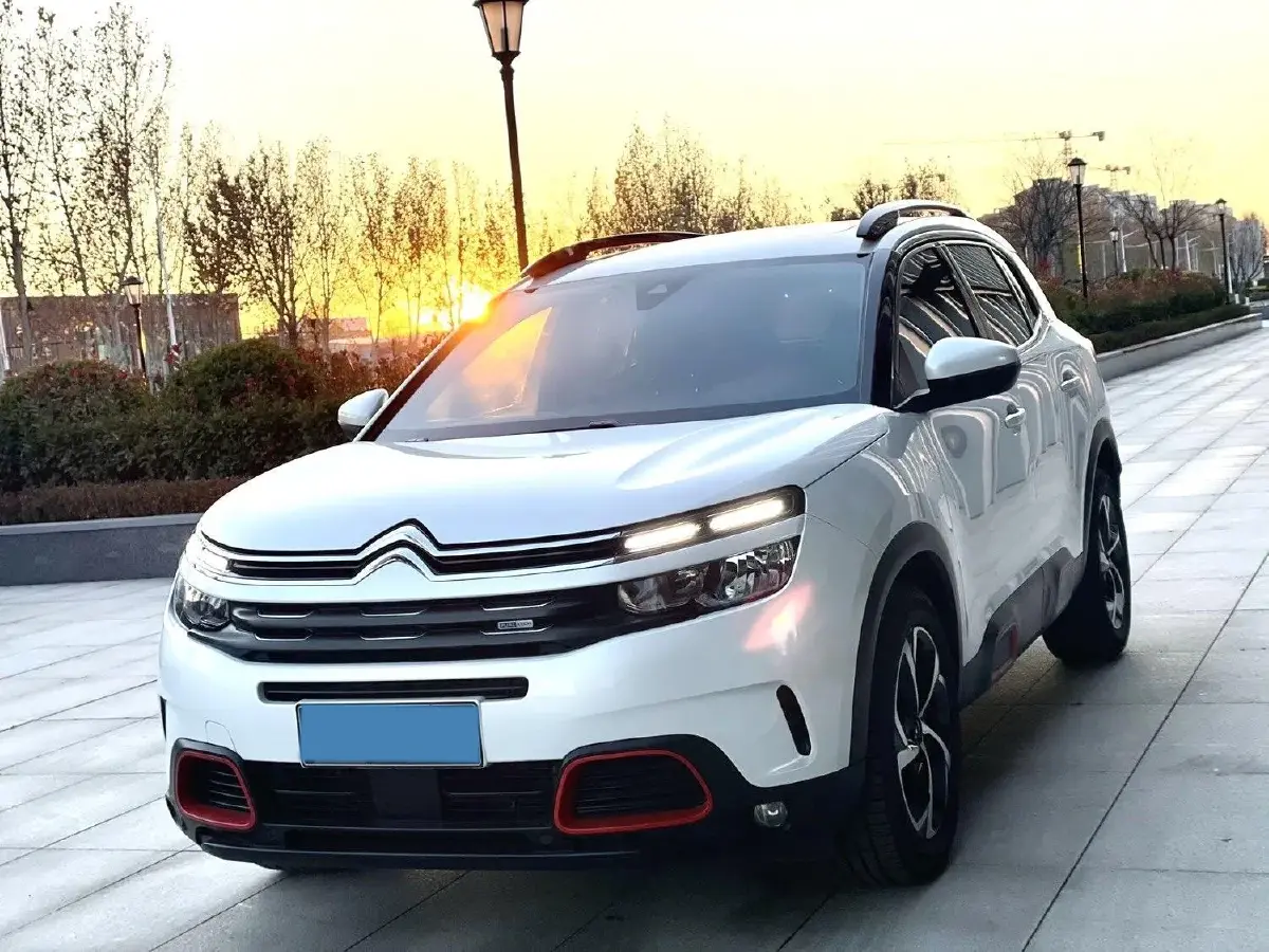 2017 Citroen C5 Aircross 1.8T 204HP L4 6AT