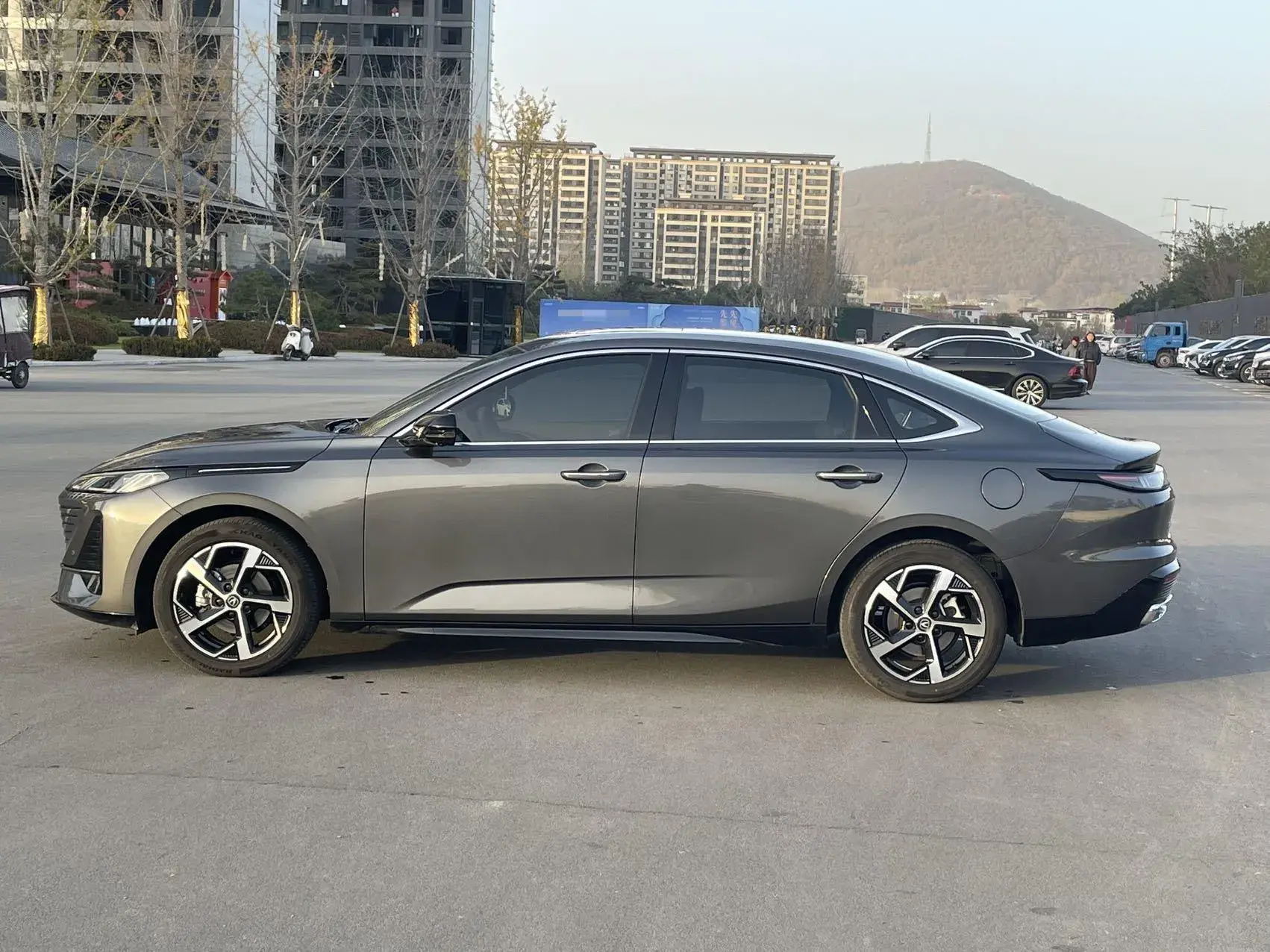 2023 CHANGAN EADO thumbnail 3