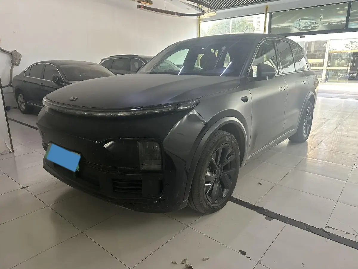 2023 Li L8 Range Extended 154HP REEV 40.9KWH