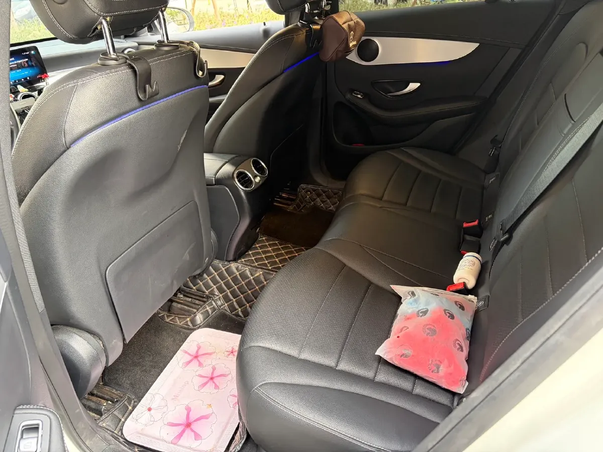 2022 Mercedes-Benz GLC Class 2.0T 197HP L4 9AT,autocango,china used car exporter,china ev exporter,chinese used car exporter,chinese used ev exporter