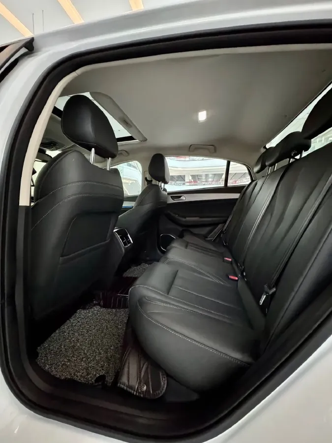 2021 Chery Arrizo 5 Plus 1.5T 156HP L4 CVT,autocango,china used car exporter,china ev exporter,chinese used car exporter,chinese used ev exporter