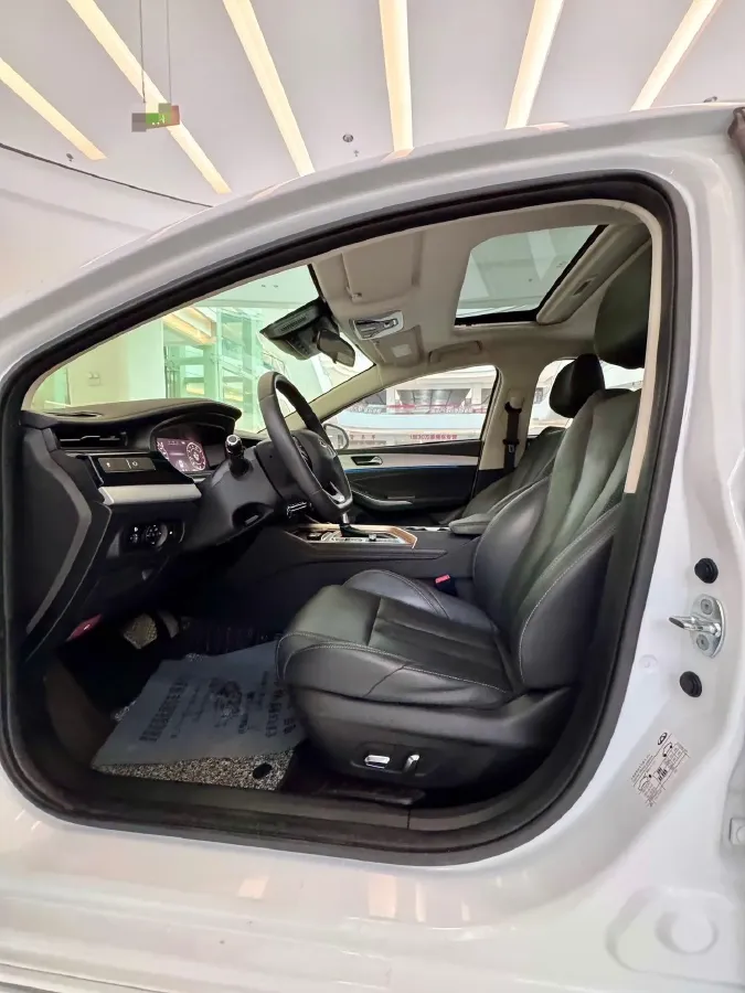 2021 Chery Arrizo 5 Plus 1.5T 156HP L4 CVT,autocango,china used car exporter,china ev exporter,chinese used car exporter,chinese used ev exporter