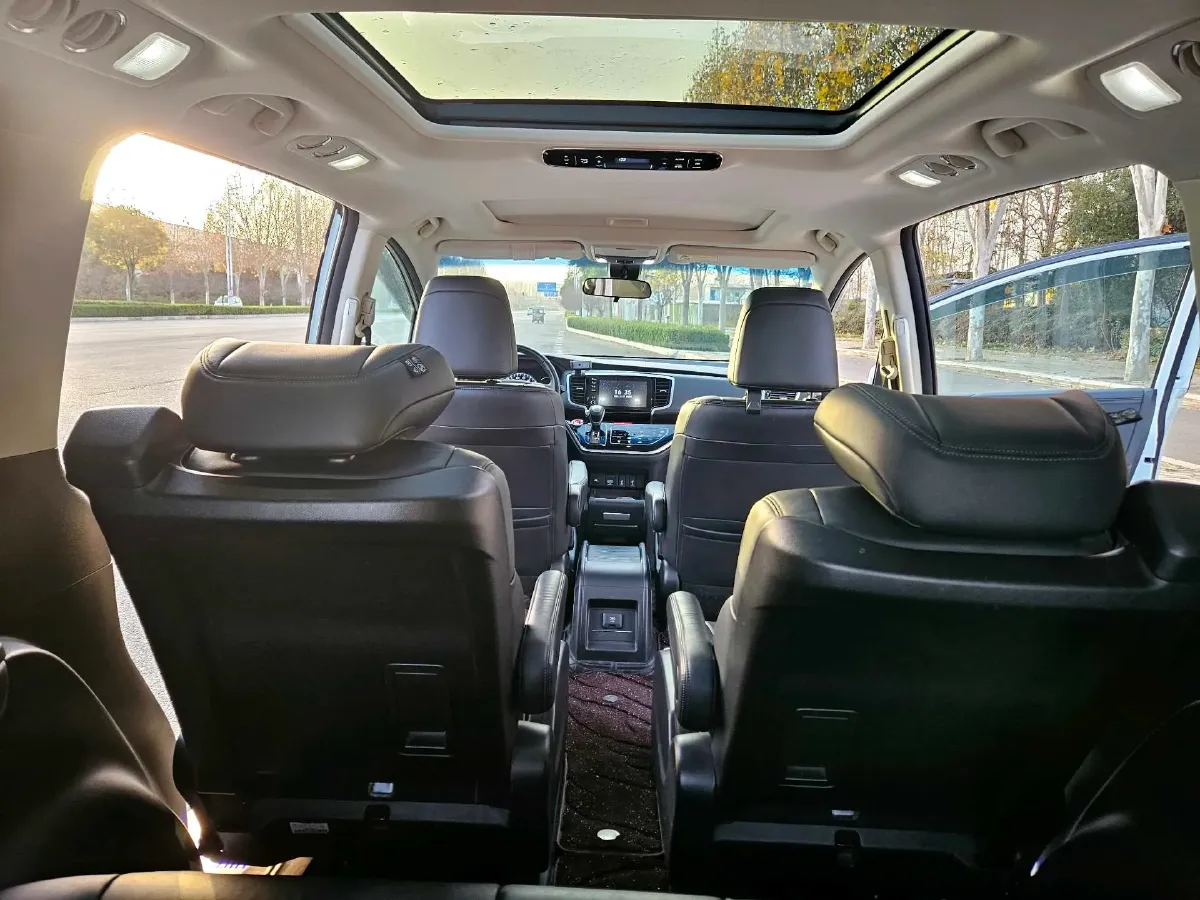 2021 Honda Odyssey 2.0L 146HP L4 E-CVT Hybrid,autocango,china used car exporter,china ev exporter,chinese used car exporter,chinese used ev exporter