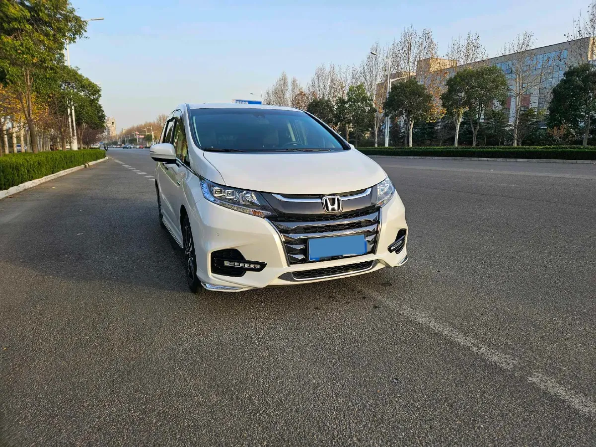 2021 Honda Odyssey 2.0L 146HP L4 E-CVT Hybrid,autocango,china used car exporter,china ev exporter,chinese used car exporter,chinese used ev exporter