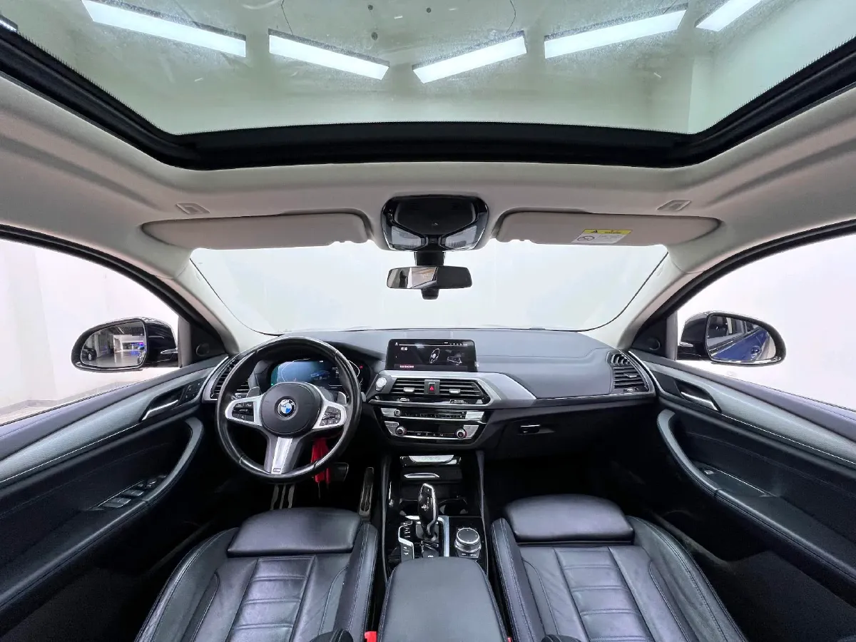 2021 BMW X4 2.0T 184HP L4 8AT,autocango,china used car exporter,china ev exporter,chinese used car exporter,chinese used ev exporter