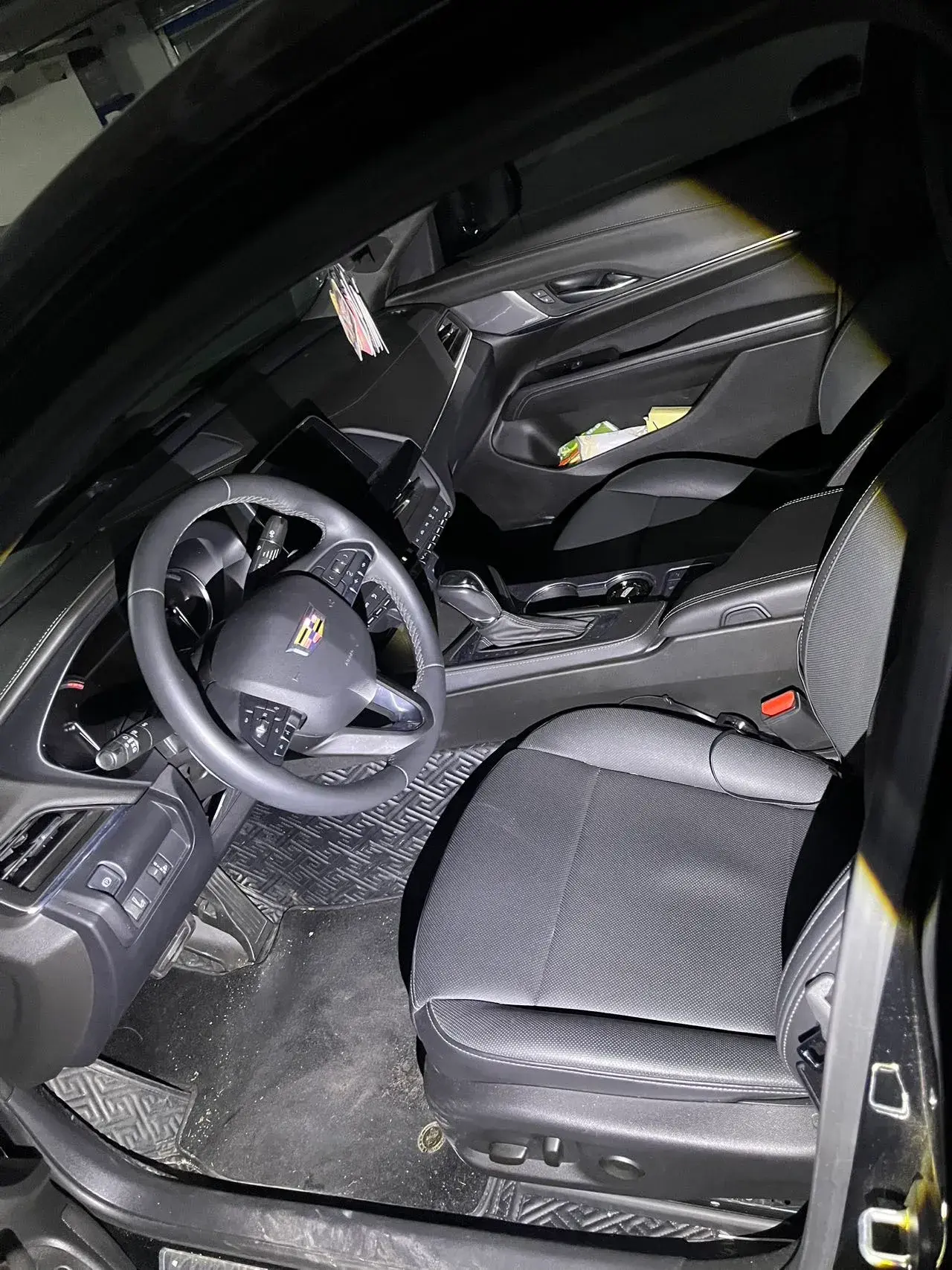 2023 CADILLAC CT4 thumbnail 4