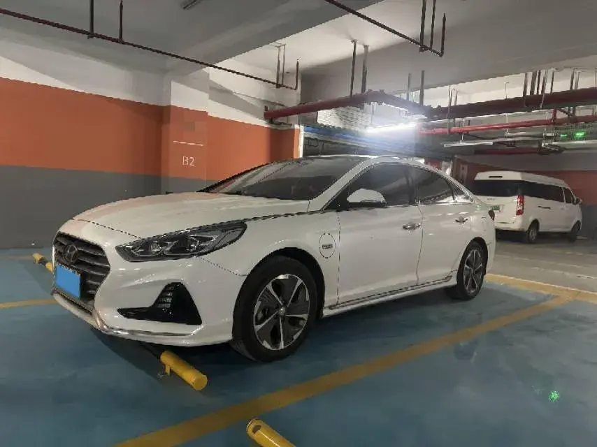 2018 Hyundai Sonata 2.0L 156HP L4 6AT PHEV 12.9KWH