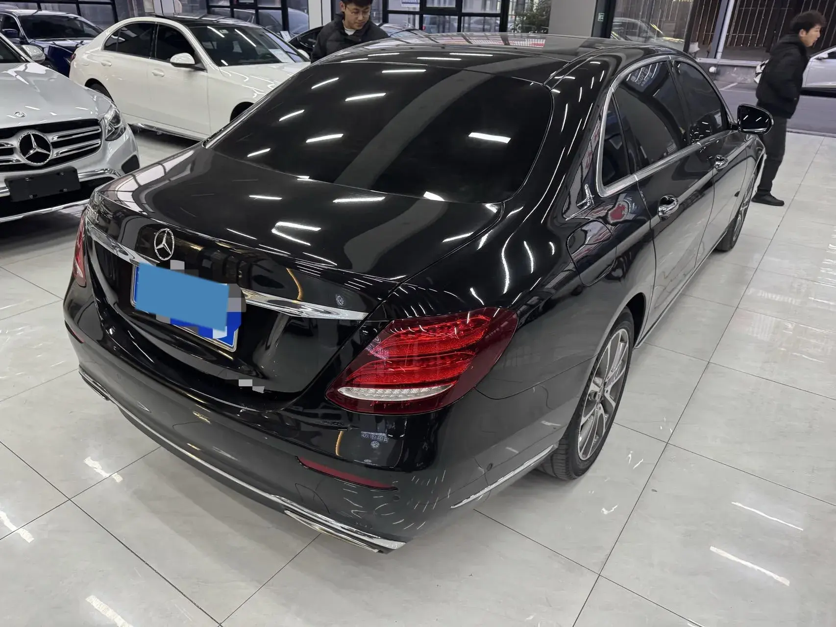 2020 MERCEDES-BENZ E thumbnail 3