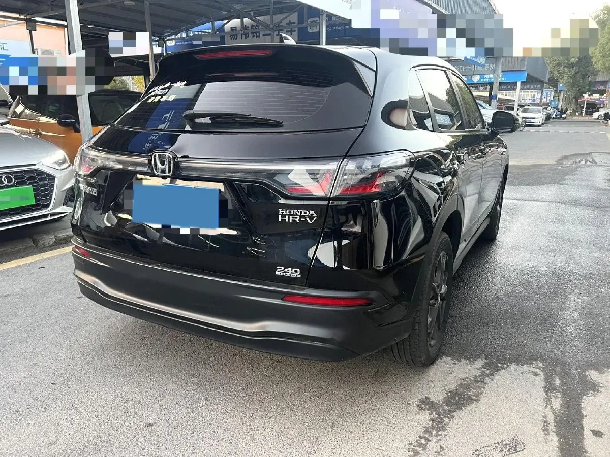 2023 Honda HR-V 1.5T 182HP L4 CVT,autocango,china used car exporter,china ev exporter,chinese used car exporter,chinese used ev exporter
