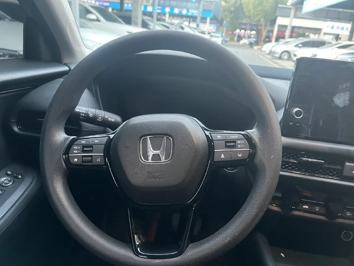 2023 Honda HR-V 1.5T 182HP L4 CVT,autocango,china used car exporter,china ev exporter,chinese used car exporter,chinese used ev exporter