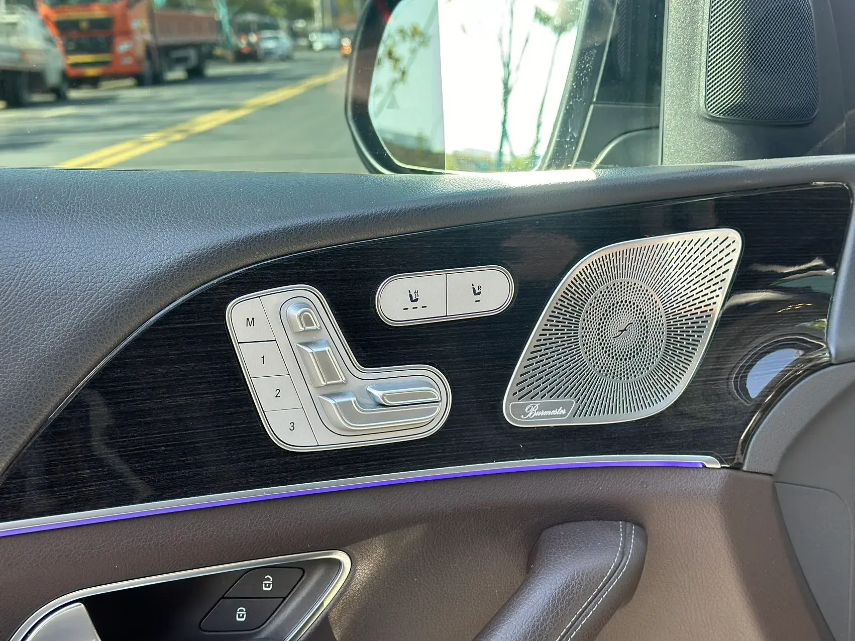 2020 MERCEDES-BENZ GLS thumbnail 3