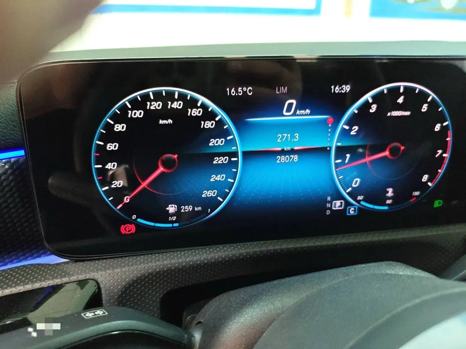 2021 MERCEDES-BENZ A thumbnail 4