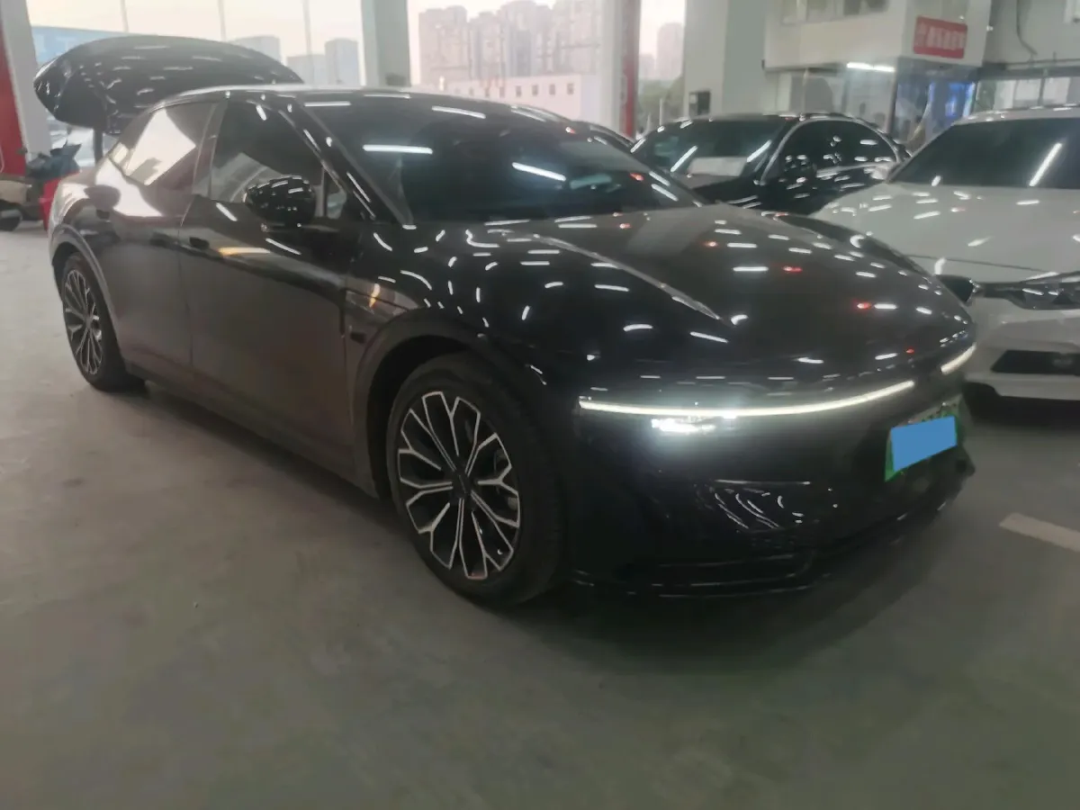 2025 LYNK&CO Z10 BEV 95KWH,autocango,china used car exporter,china ev exporter,chinese used car exporter,chinese used ev exporter
