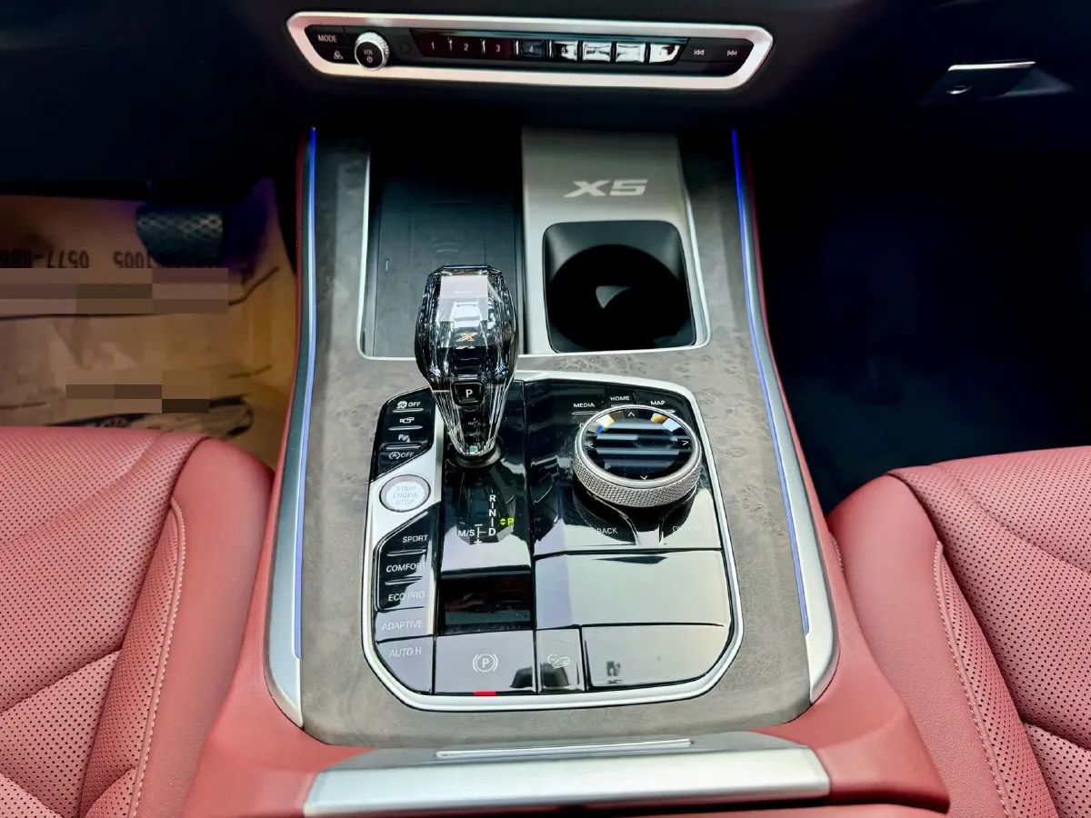 2022 BMW X5 2.0T 245HP L4 8AT,autocango,china used car exporter,china ev exporter,chinese used car exporter,chinese used ev exporter