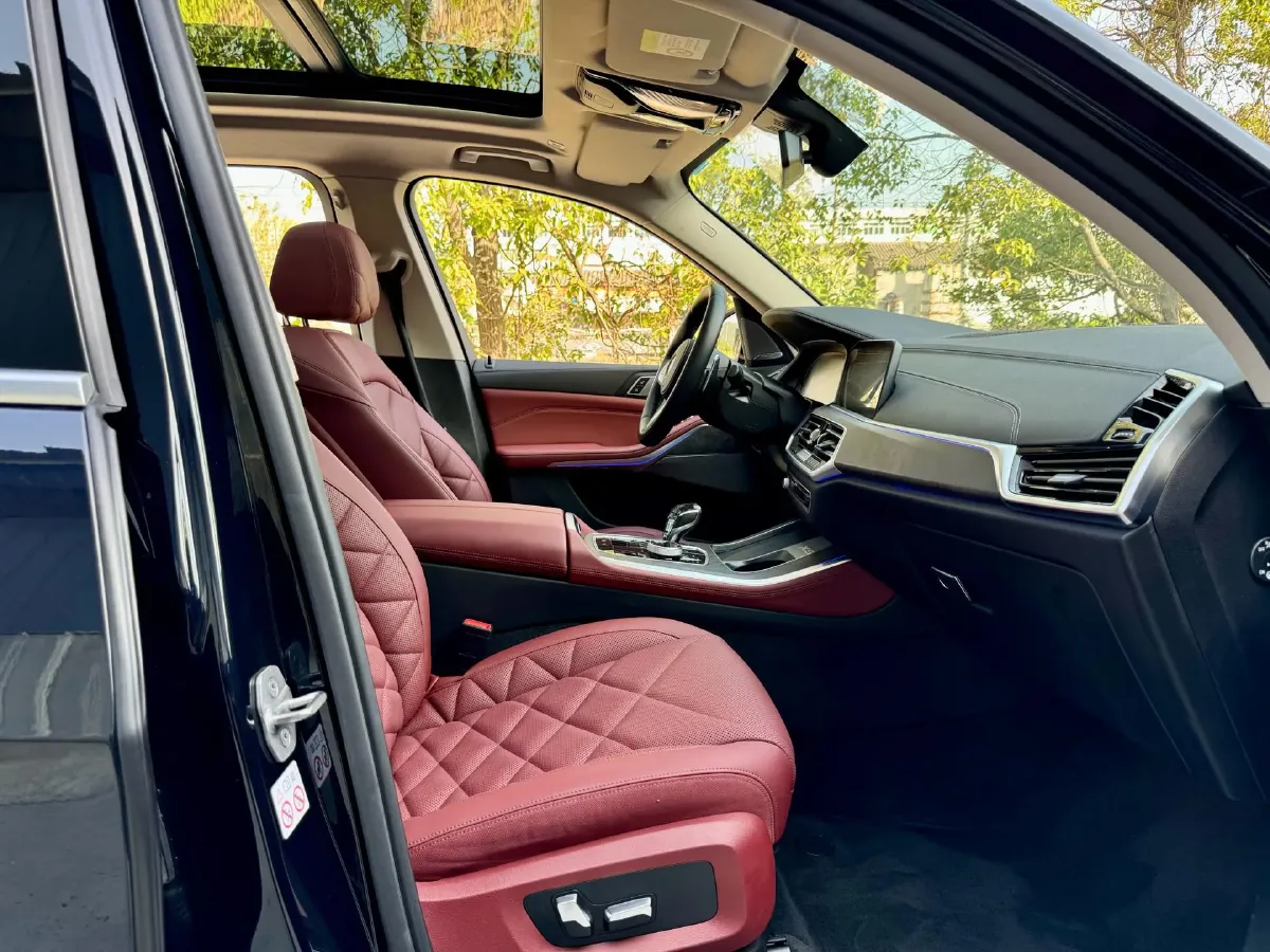 2022 BMW X5 2.0T 245HP L4 8AT,autocango,china used car exporter,china ev exporter,chinese used car exporter,chinese used ev exporter