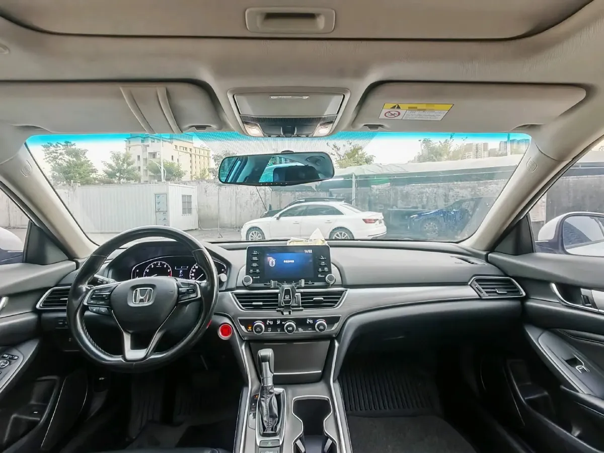 2018 Honda Accord 1.5T 194HP L4 CVT,autocango,china used car exporter,china ev exporter,chinese used car exporter,chinese used ev exporter