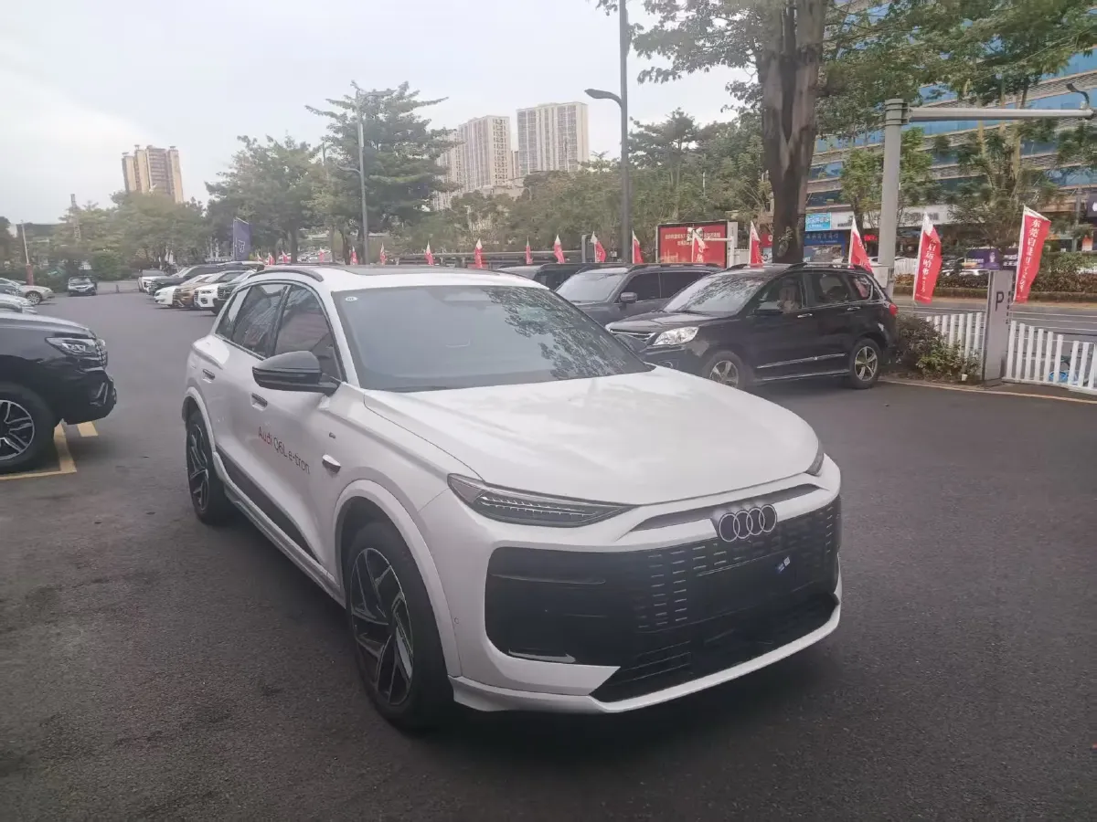 2025 Audi A6L e-tron BEV,autocango,china used car exporter,china ev exporter,chinese used car exporter,chinese used ev exporter