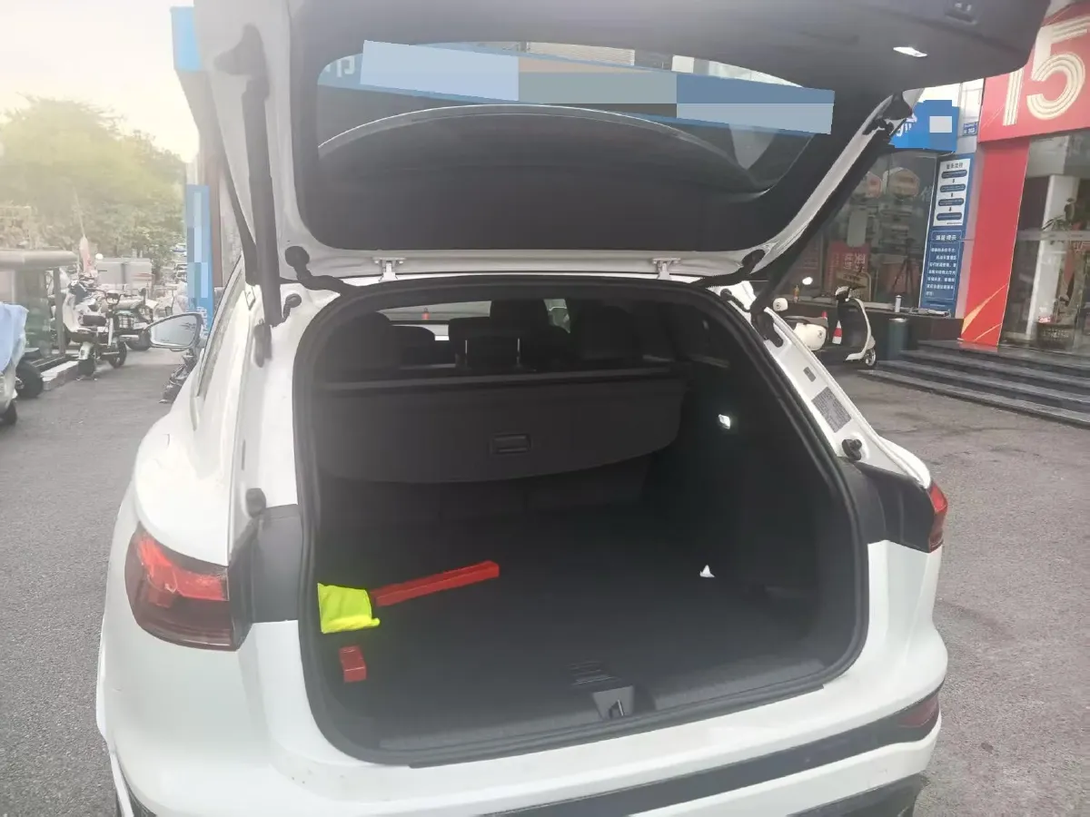 2025 Audi A6L e-tron BEV,autocango,china used car exporter,china ev exporter,chinese used car exporter,chinese used ev exporter