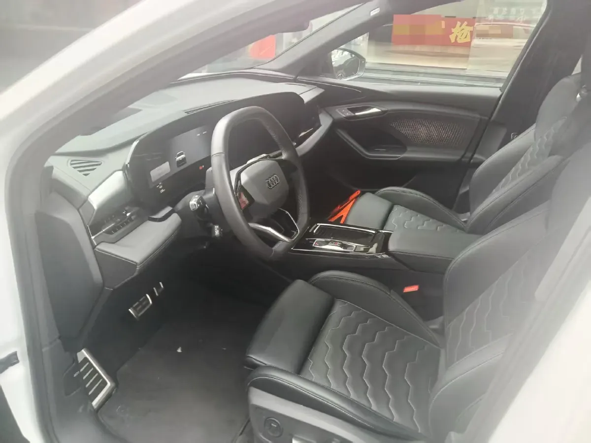 2025 Audi A6L e-tron BEV,autocango,china used car exporter,china ev exporter,chinese used car exporter,chinese used ev exporter