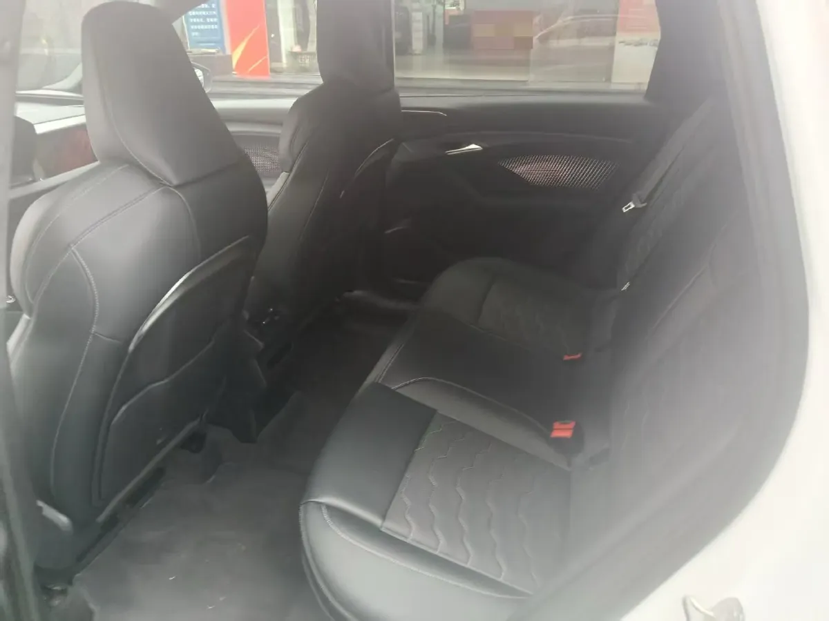 2025 Audi A6L e-tron BEV,autocango,china used car exporter,china ev exporter,chinese used car exporter,chinese used ev exporter