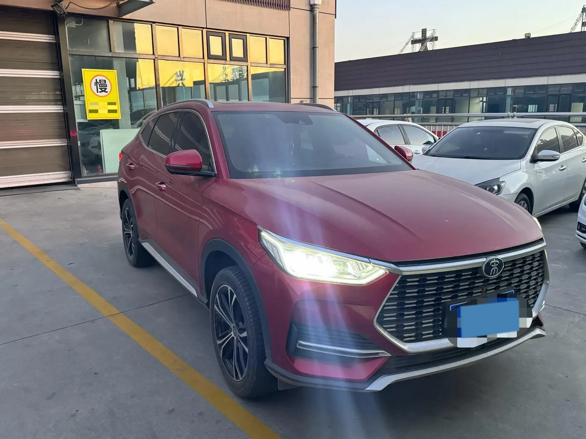 2020 BYD SONG thumbnail 2