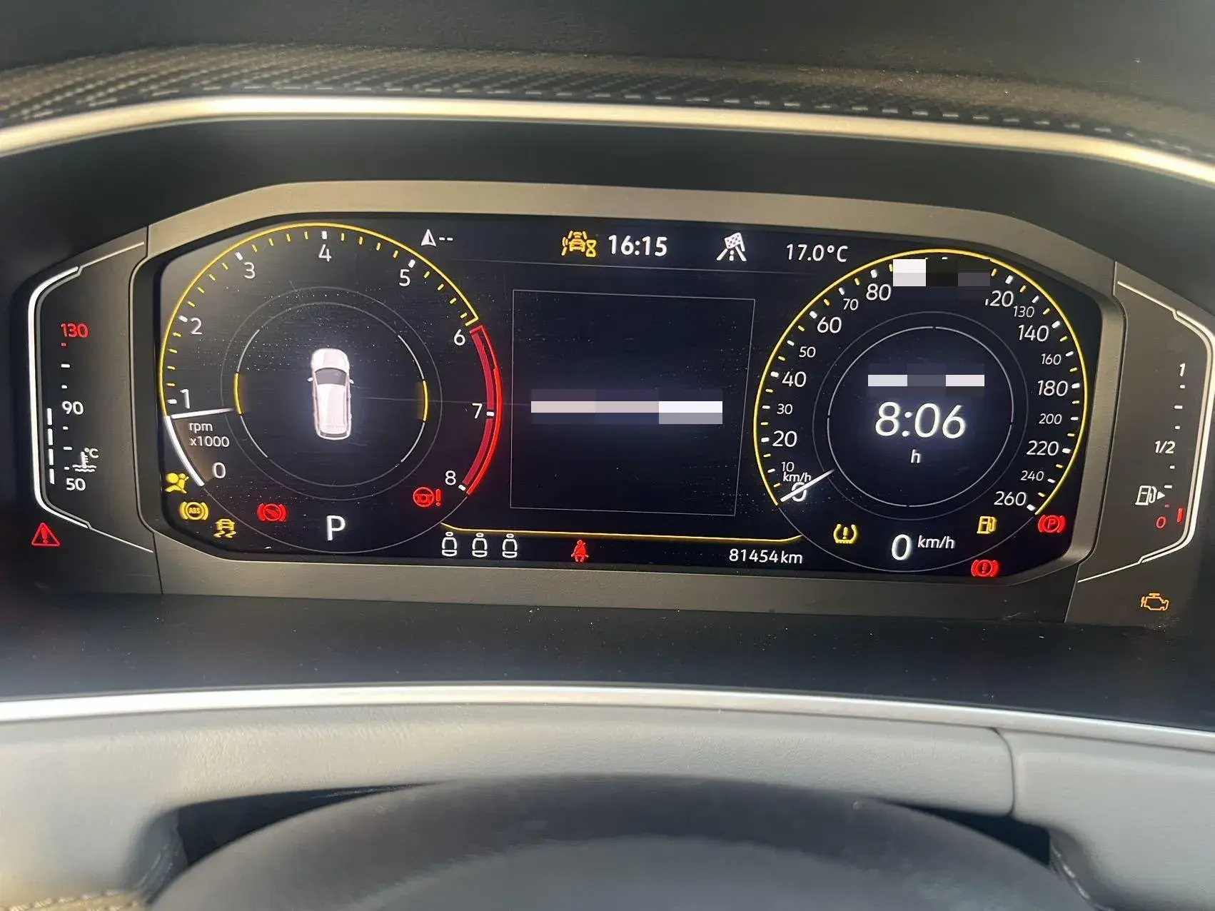 2023 VOLKSWAGEN TAYRON thumbnail 4