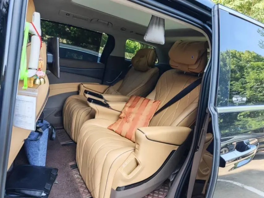 2023 Denza N8 1.5T 139HP L4 E-CVT PHEV 45.8KWH,autocango,china used car exporter,china ev exporter,chinese used car exporter,chinese used ev exporter