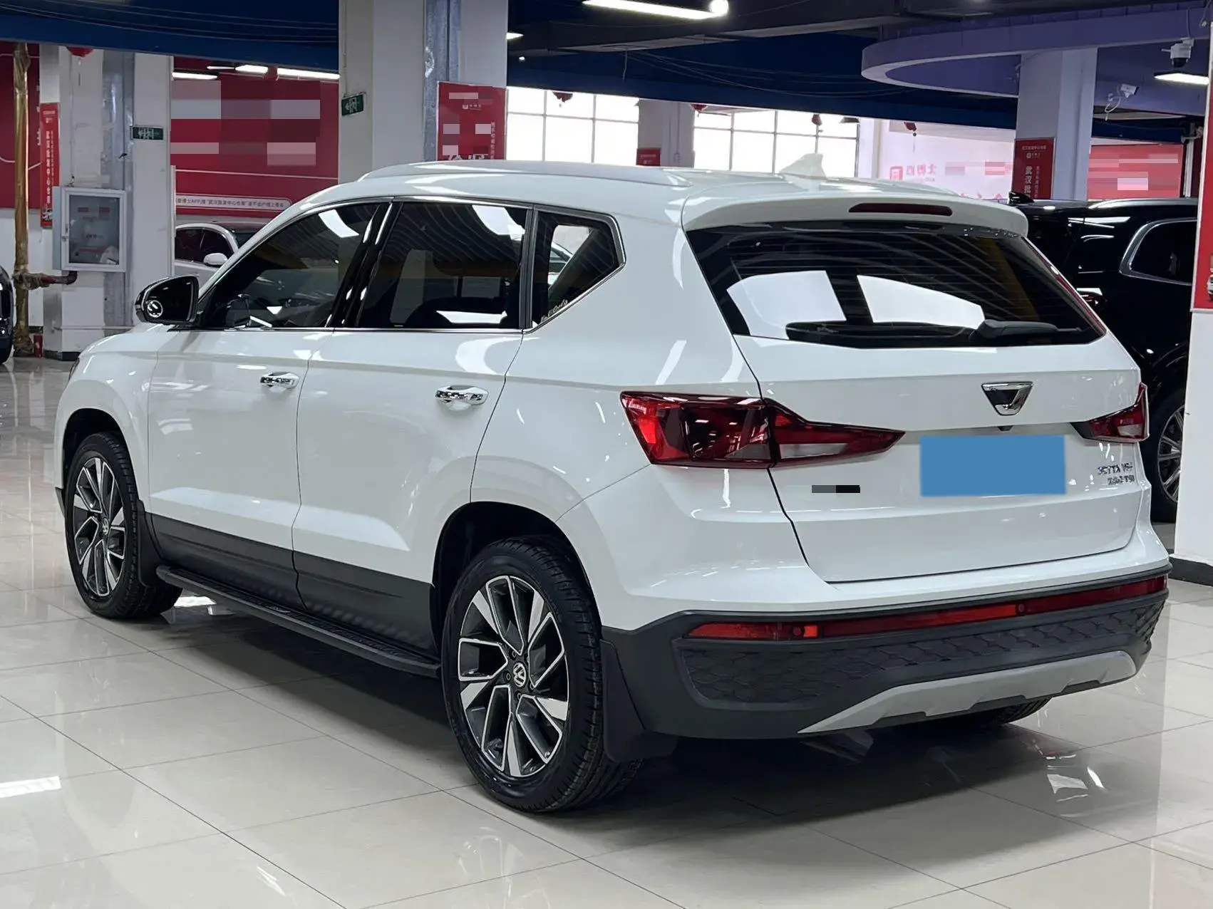 2022 JETTA VS5 thumbnail 4