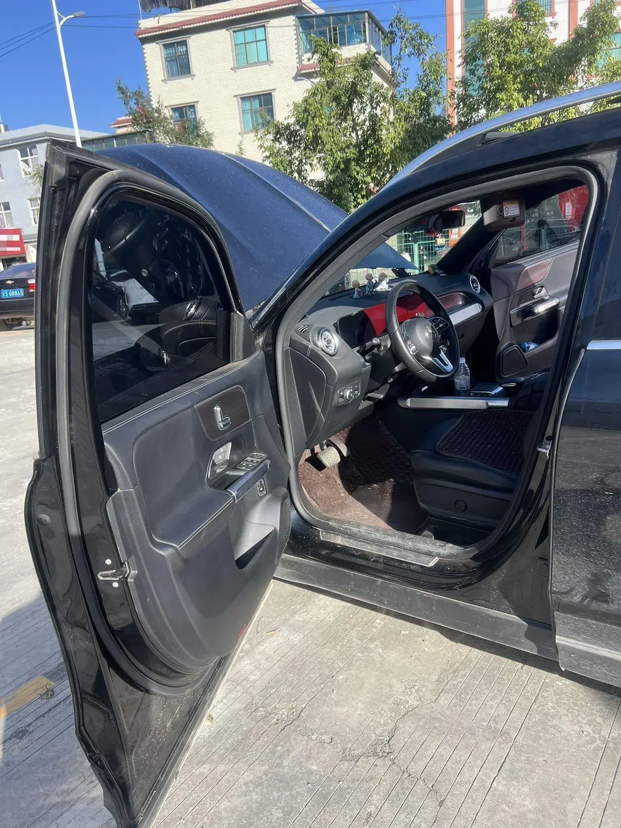 2023 MERCEDES-BENZ GLB thumbnail 4