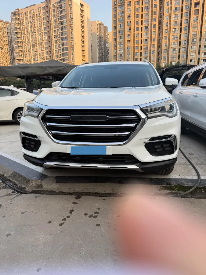 2019 Jetour X90 1.5T 147HP L4 6MT,autocango,china used car exporter,china ev exporter,chinese used car exporter,chinese used ev exporter